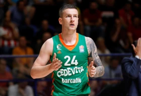 Cedevita Olimpija "na mišiće" dobila Helios - Omićeva dominacija